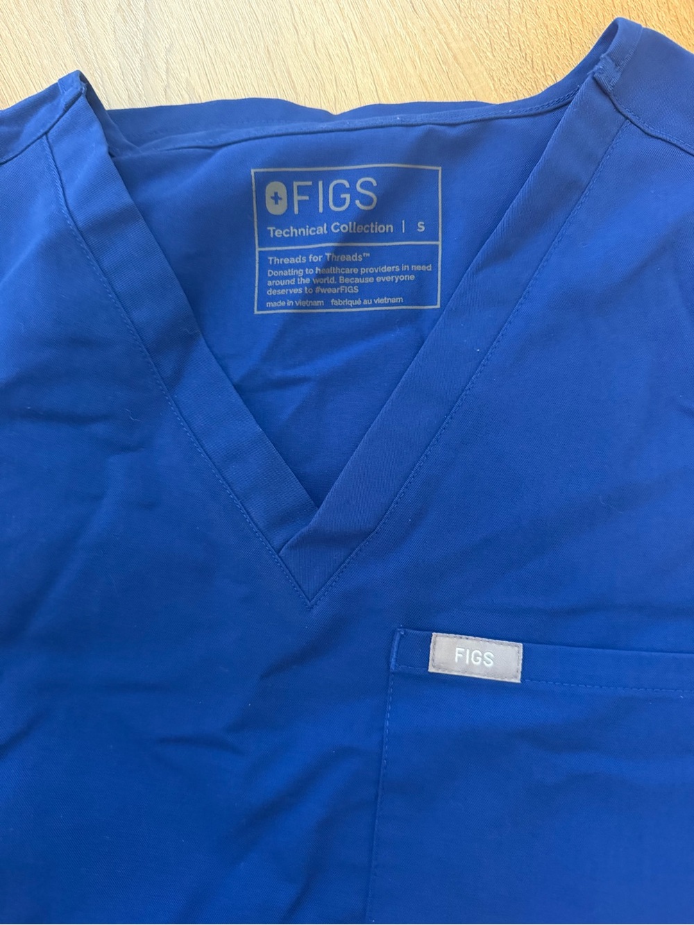 FIGS Cobalt Blue jogger scrub set - Picture 2 of 3